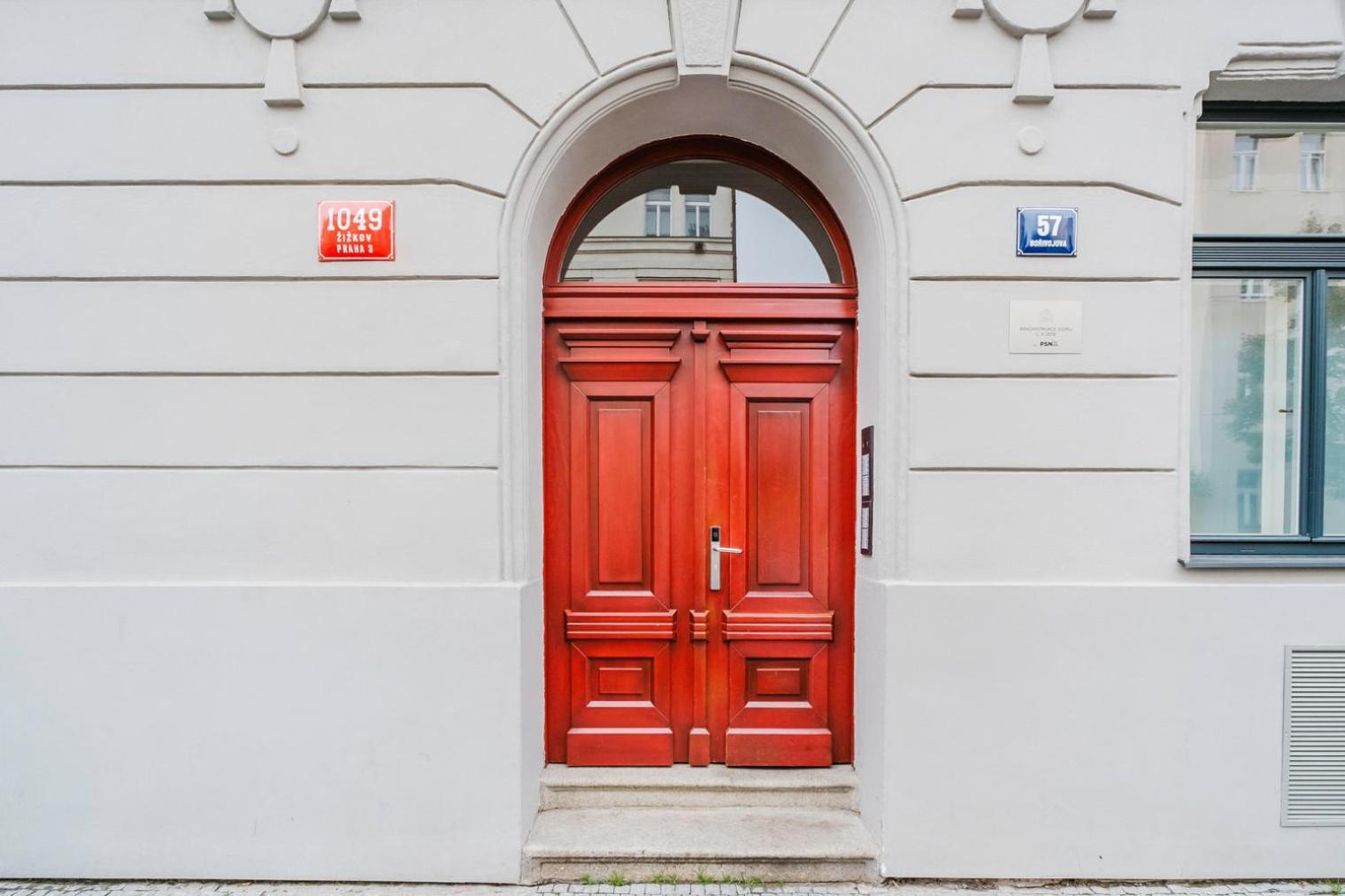 Blueground Zizkov Renovated Nr Universities Prg-35 Prague